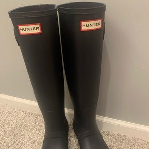 Hunter tall rain boots